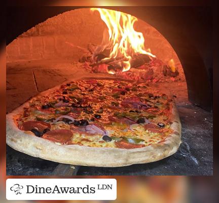 Woodfired Farnardo Pizzeria