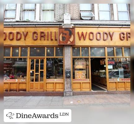 Interior - Woody Grill