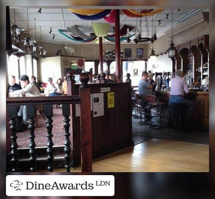 Interior - Ye Olde Rose & Crown