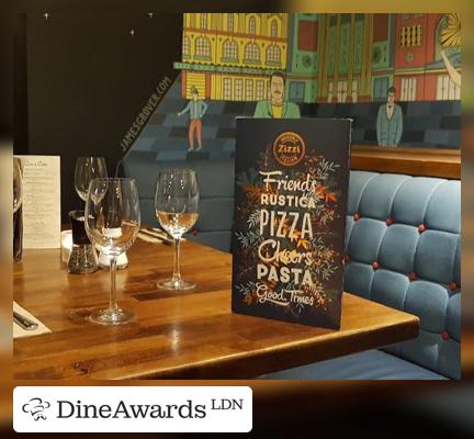 Design - Zizzi - The Strand (West End)