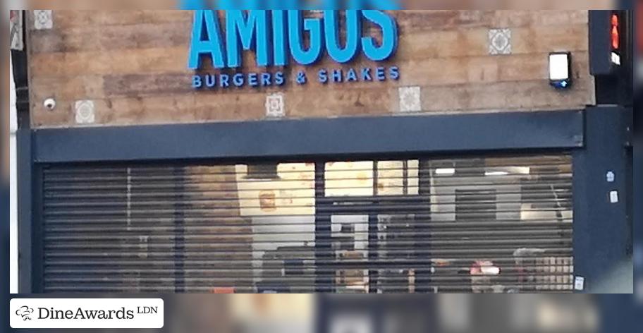 Interior - Amigos Burgers & Shakes-Acton