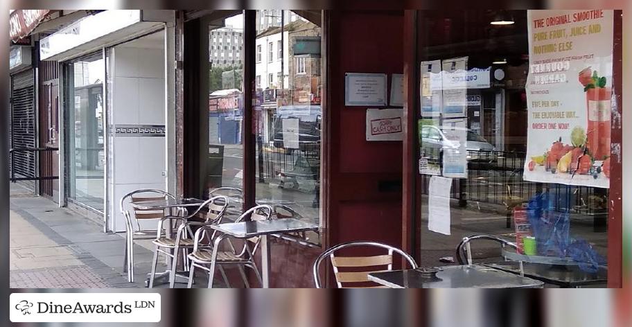 Interior - Bon Appetit Bethnal Green