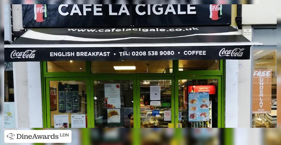 Interior - Cafe La Cigale (Twickenham)