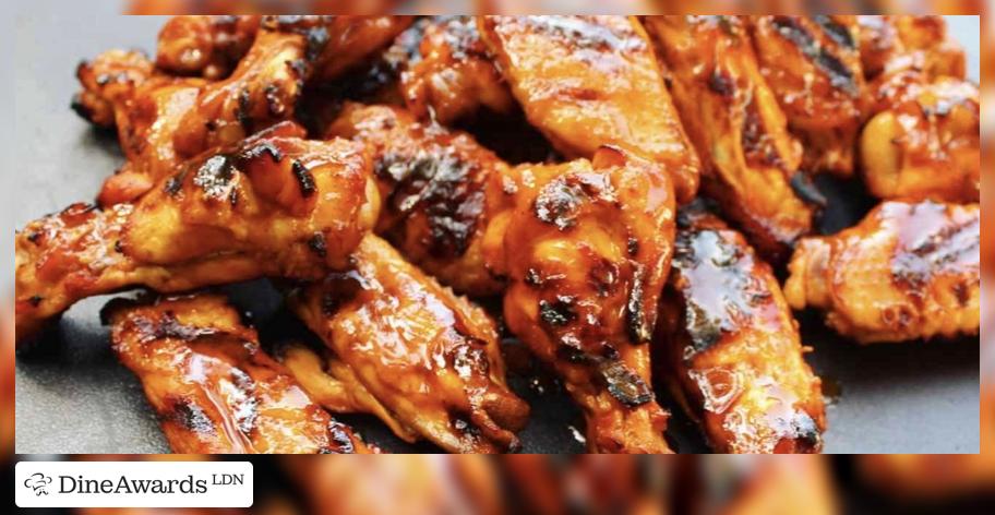 Chicken wings - Crystal Palace Pizza & Grill