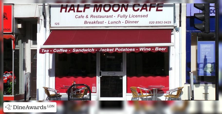 Interior - Half Moon Cafe