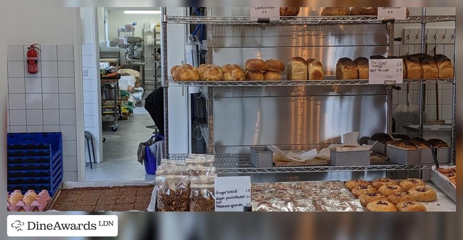 Dishes - Holloway Model Bakery