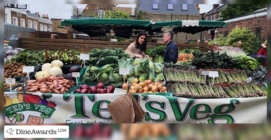 Food - Notting Hill Farmers' Market