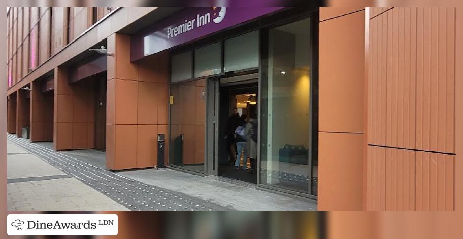 Exterior - Premier Inn London