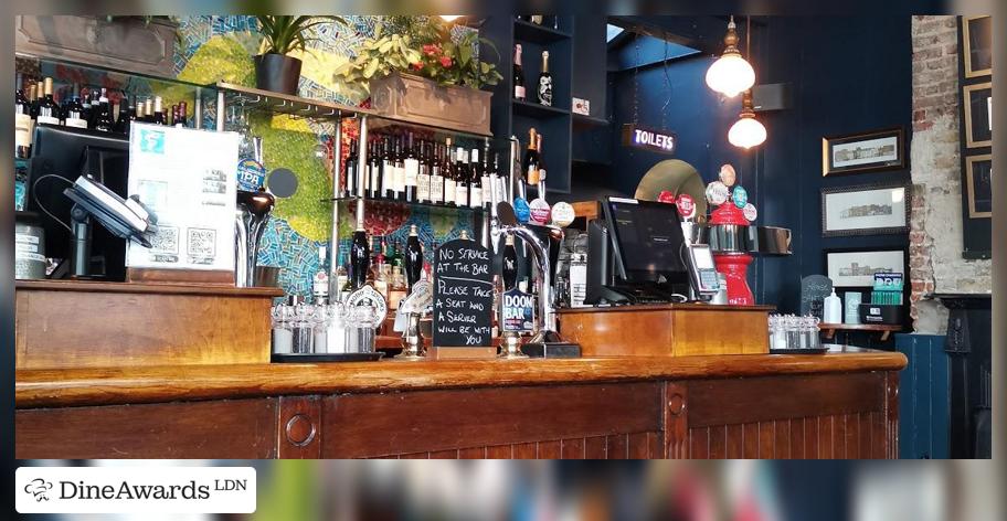 Bar counter - The Builders Arms