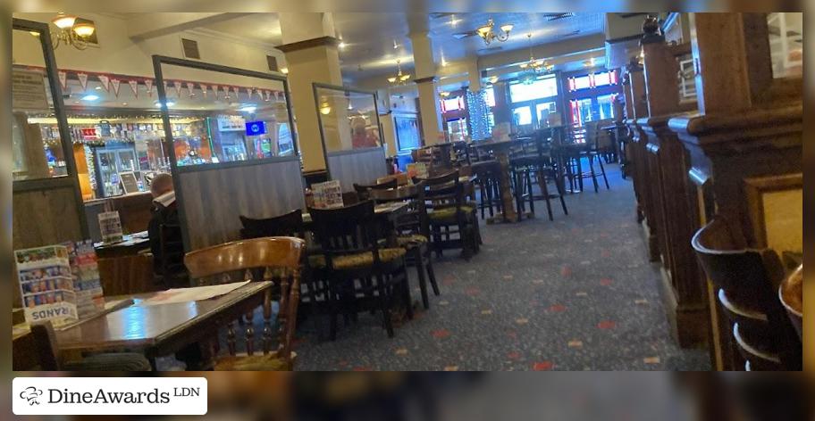 Design - The Kings Ford - JD Wetherspoon