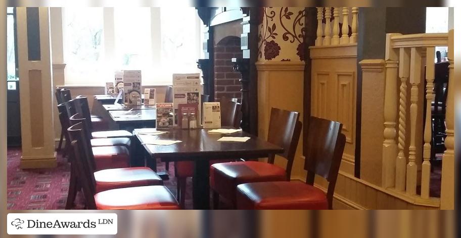 Dining table - Toby Carvery Buckhurst Hill