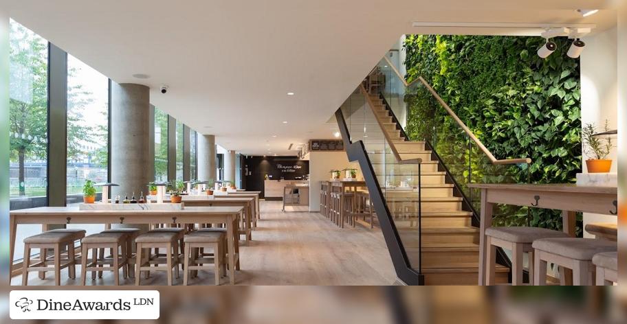 Design - Vapiano Tower Bridge