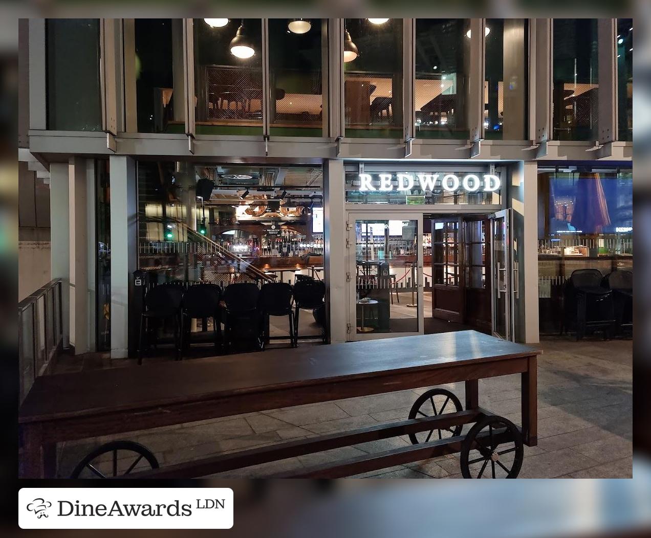 Redwood, London, London Bridge - pubs & bars review